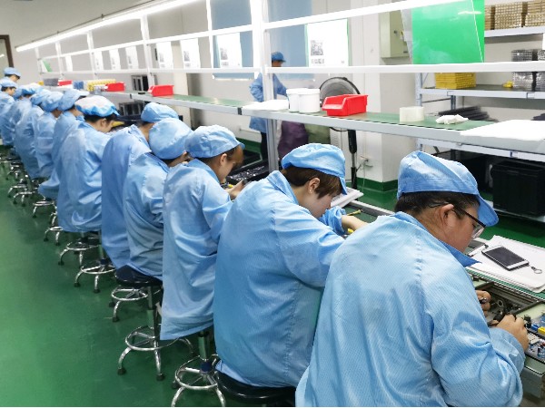 全裕鋰電池廠家總結的洗地機磷酸鐵鋰電池的特點